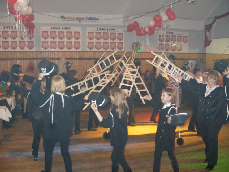 KG IWW 2009 Kostuemball 002 (33).jpg
